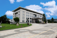 <b>老墓园改造：环保生态、节地扩容</b>