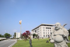 走进历史，感受名人魅力|品味名人雕塑的独特韵味